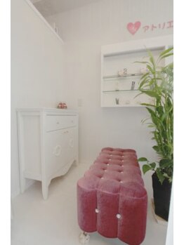 アトリエ アリィ/待合席