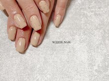 ホワイトネイル 武蔵小杉店(WHITE NAIL)/スタッズネイル/ドットネイル