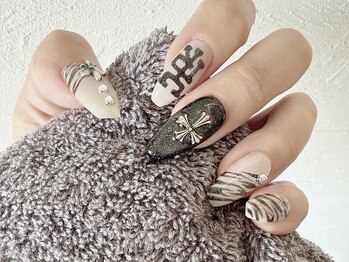 サロン デ ヤンス(SALON DE YANSU)/推し活しか勝たん！