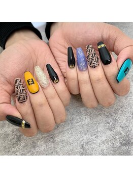 ネイルサロン ルーカス(Lucas,K)/FENDI NAIL