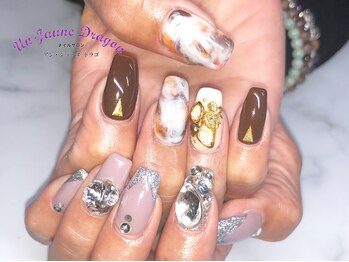 アン ジョーヌドラゴ/【自爪ネイル】アシメネイル