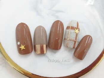 ミーヨ ネイル(mi-yo nail)/【定額¥8800(税込)★】