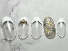 ネイルブレイク リリア(Nail Break lilia)/【初回オフ無料】フラワーネイル