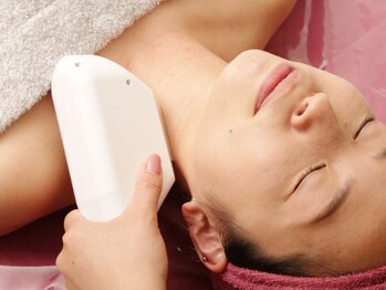 アイビー(IVY.L)/ネック光フェイシャル