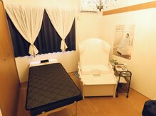 ヨサパーク ラ エトワール 広畑店(YOSAPARK)の雰囲気（落ち着くプライベート空間サロン。貸し切り施術いたします。）