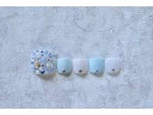 プチリリィ(Petit Lily)/ストーン埋め尽くしフットジェル