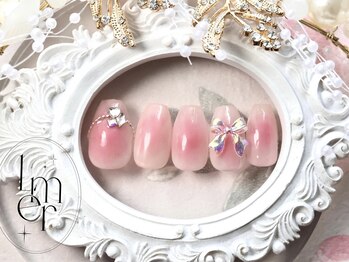 リュミエール(Lumiere)/チークネイル