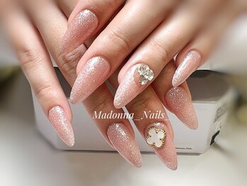 マドンナ ネイル(Madonna Nails)/