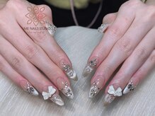 ウメネイルスタジオ(UME NAIL STUDIO)/長さだしやり放題×つけ放題