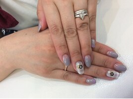 ガーリーネイル