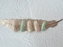 ラウレアルア(Laure’a lua)/花束ネイル