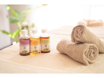 ビーハーブ(Bee Herb)/本番インドのハーブオイル