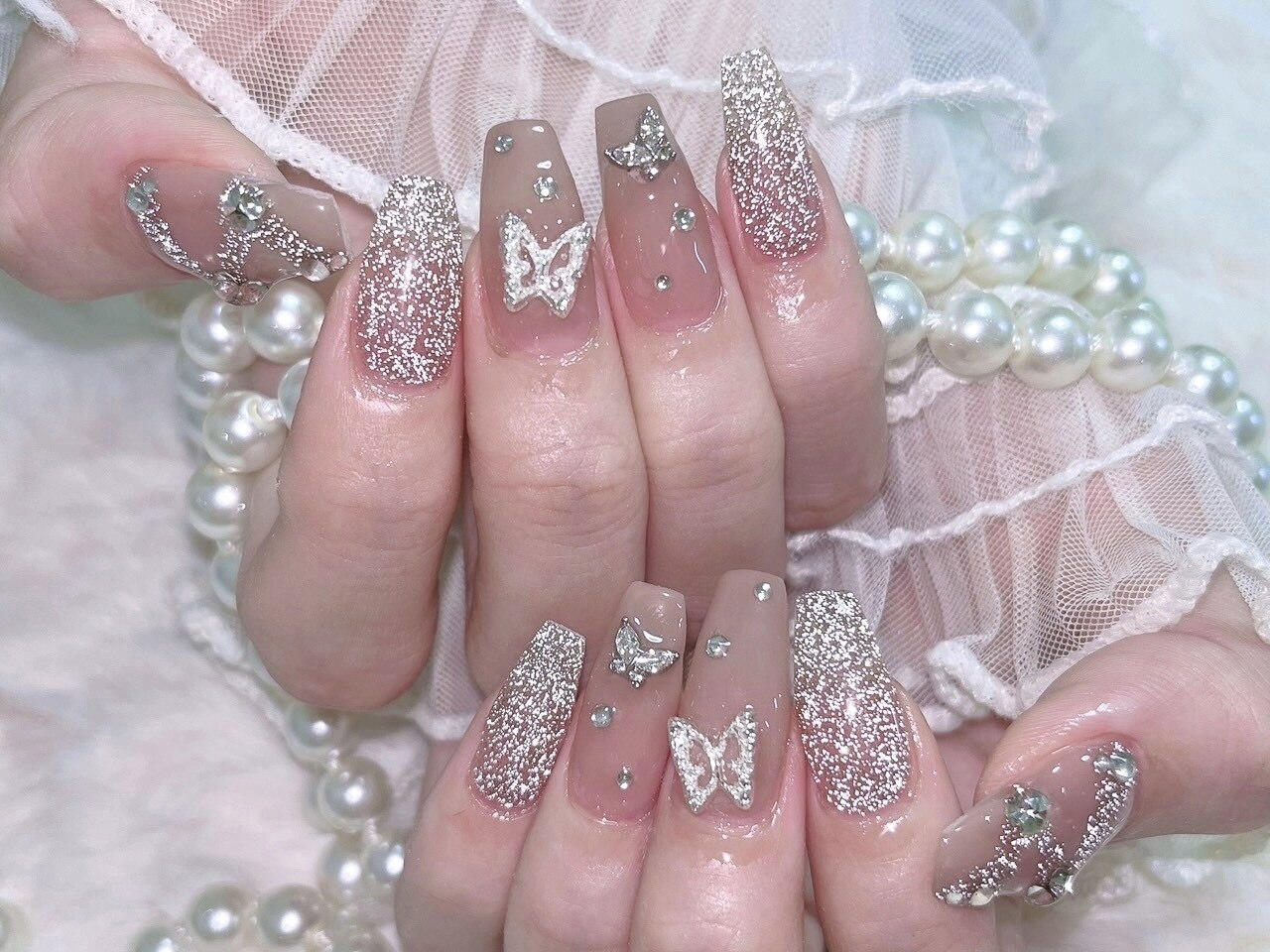 ワンホンネイル ラメグラ リボン ハート Vカット ちゅるん 韓国 量産型