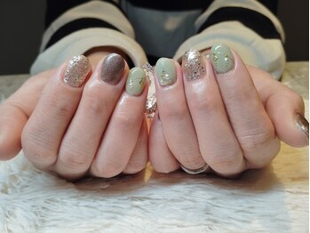 リーフ(LEAF)/クリスマスネイル