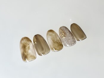 ローズデール アベイユ(ROSEDALE Abeille)/秋色ニュアンスネイル