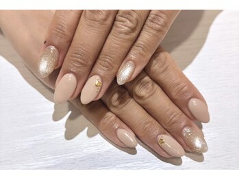 カルフールノア 北千住店(Carrefour noa)/シンプルデザイン