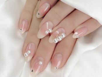 クラルトゥーナ 表参道(Curaltuna)/チークネイル