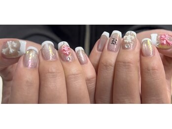 アルーシェ 平井(Alushe)/ミラーマグネット×フレンチ