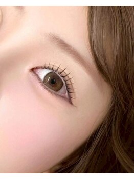 レア ファースト 西梅田店(Le’a first)の写真/貴方の理想の目元を実現!話題のフラット/ボリュ-ムラッシュ/下まつげ/W付け/カラ-などラインナップ豊富♪