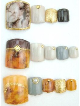 フォア ネイル(FOI NAIL)/