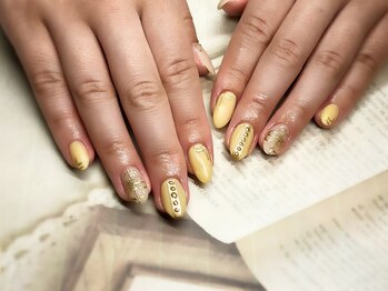 エムネイル(Ｍ)/_アンティークネイル_