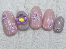 ハニービービー(Honey Bee Bee)/サクラフレンチネイル