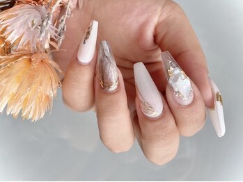 ニュアンスネイル　シンプル