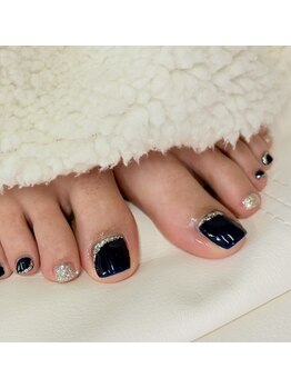 ワイワイディーエス(YYDS)/