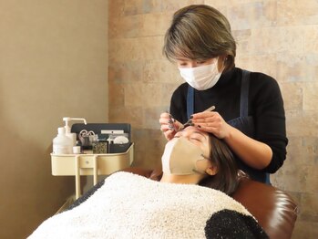 シンシア アイラッシュ(sincere eyelash)の写真/抜け感×束感が生み出す、可愛い目元♪【贅沢ケアまつ毛パーマ/もち◎エクステ】自分が1番輝くdesignを◇