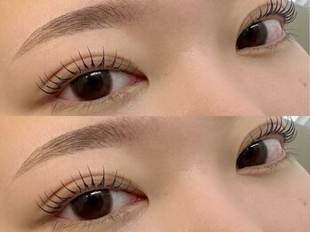 グランアイ 国分寺店(GRAN EYE)の写真/つけているのも忘れるほど!柔らかくて軽いフラットラッシュ☆忙しい朝のメイク時間短縮にも◎