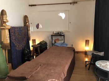 ホットスパ アジアンヴィラ(Hot-spa アジアンヴィラ)/扉開けると・・・施術のお部屋