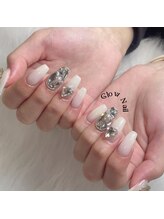 グロー ネイル(Glow Nail)/