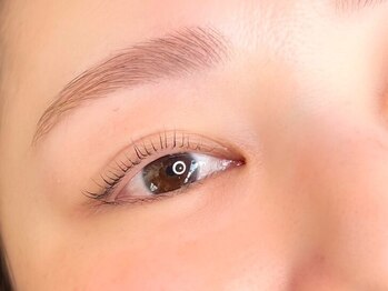 ニーチェ アイ(niche eye)の写真/【速攻垢抜け＊】次世代パーマ・プランプブロウリフト取扱◎スタイリング・眉毛パーマで抜け感eyeへ◎
