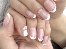 メイジーネイル(Maisie Nail)/フレンチ