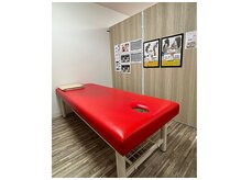 ナオル整体 浦添院(NAORU整体)/半個室のベッド！