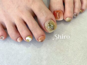 シロ 浜松駅前店(Shiro)の写真/一足お先に特別価格で足元のオシャレを楽しめる♪フットワンカラー・ラメグラ・ニュアンスもオススメ☆