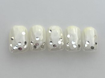 アイネイルズ 池袋店(I-nails)/ベージュホロ