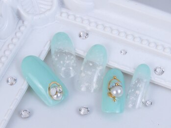 クロシェット(La Fee Clochette)/夏爽やかデザインネイル