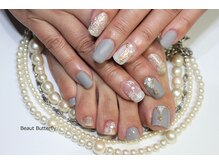 ネイルサロン スクール ビュートバタフライ 相模大野店(BEAUT BUTTERFLY)/グレーとホワイトの冬アート