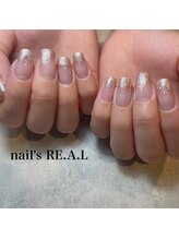 ネイルズリアル(nail's REAL)/ラメグラデーションネイル