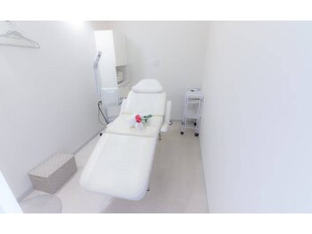 ポーラ ザ ビューティ 五条駅前(POLA THE BEAUTY)/エステルーム