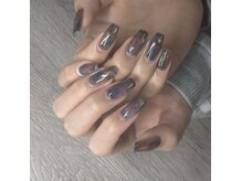 デザインに迷ったら50種類以上の豊富な定額ネイルを