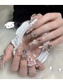 マル(MARU) ゴテゴテネイル