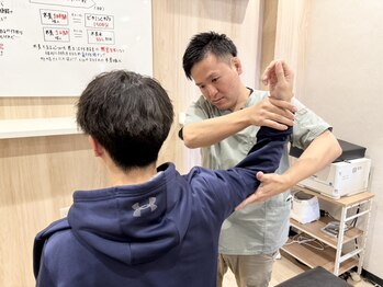 くすの樹接骨院 整体院 吉野ヶ里院の写真/つらーい首肩こりにお悩みの方必見!豊富なメニューでお悩みを根本改善★痛みを解消し、不調を繰り返さない!
