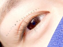 イヴ(Eve)/施術担当　CHIHIRO