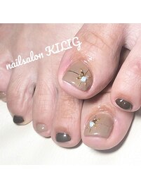 大人っぽフットネイル