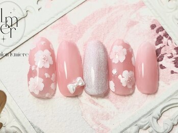 リュミエール(Lumiere)/手描きフラワーネイル