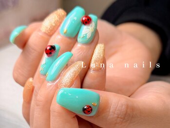 ルナネイルズ(Luna nails)/