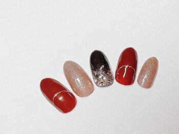 ネイルアンドアイラッシュサロン ミッタ(Mitta)/¥7700-