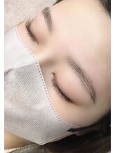 アイリー(i’rry)/パリジェンヌアイブロウリフト